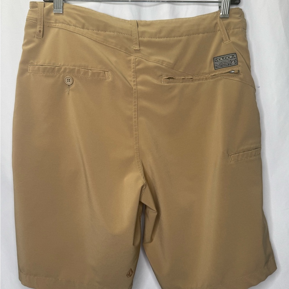 4/$15💥 Van’s Surf and Turf Hybrid Men's Khaki Flat Front Shorts Sz 30 Bin D - Picture 6 of 10